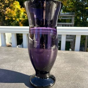 Vintage Purple Vase - Stunning and in excellent condition!